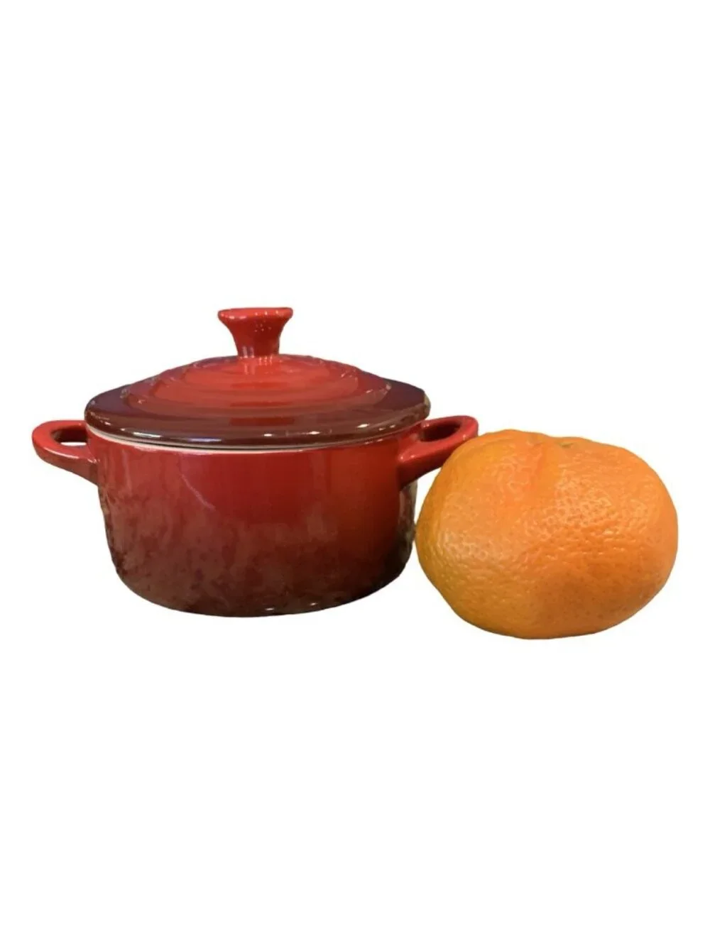 Le Creuset Petite Round Casserole Mini Cocotte Cerise Red Baking Dish 8 Oz W/lid